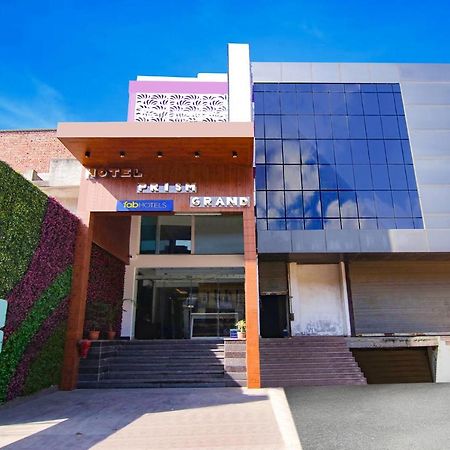 Fabhotel Prism Grand Zirakpur Zewnętrze zdjęcie