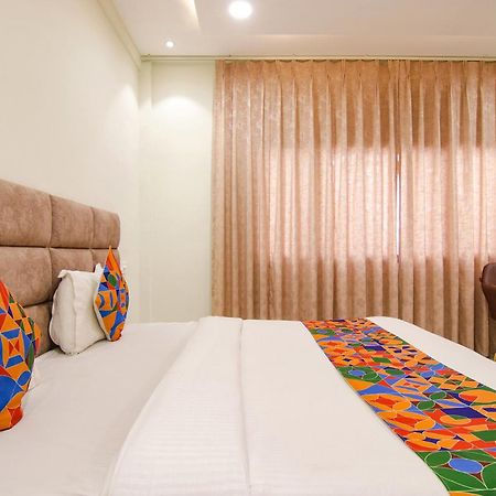 Fabhotel Prism Grand Zirakpur Zewnętrze zdjęcie