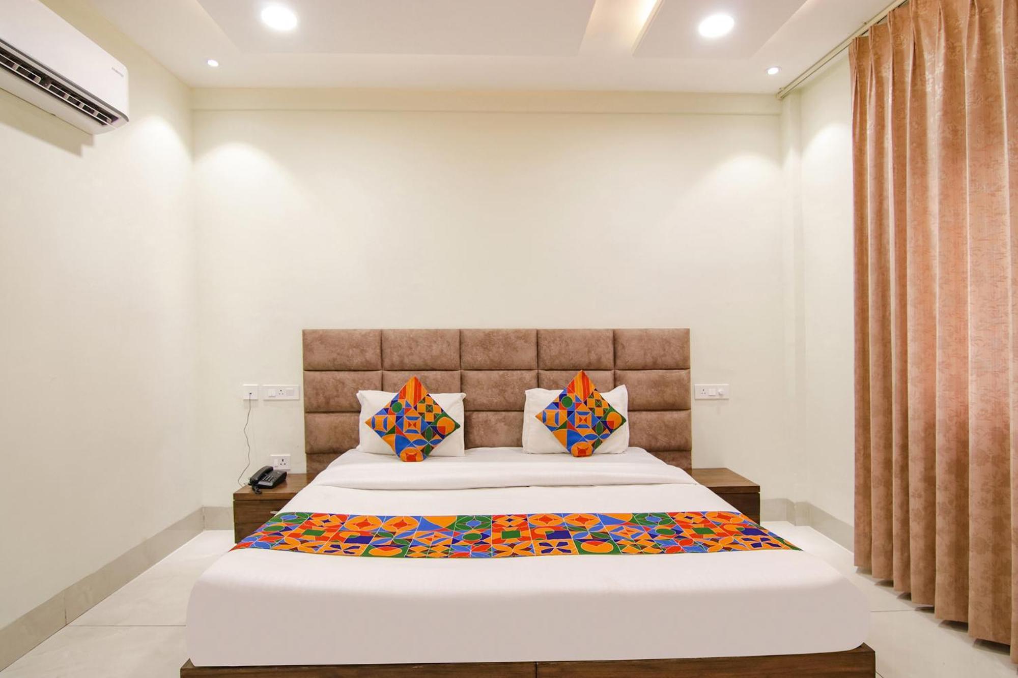 Fabhotel Prism Grand Zirakpur Zewnętrze zdjęcie