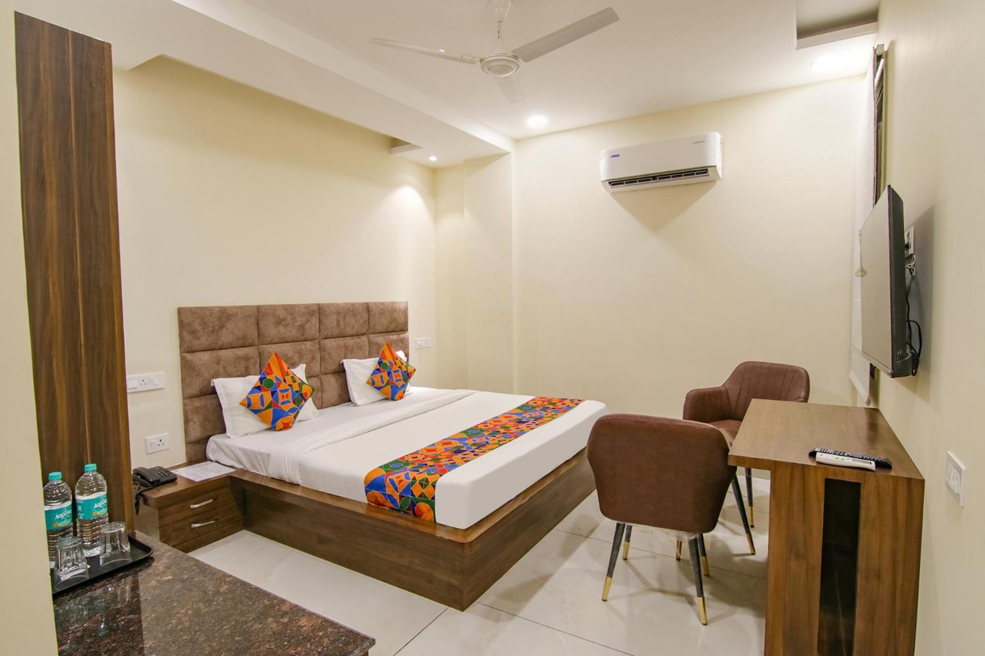 Fabhotel Prism Grand Zirakpur Zewnętrze zdjęcie